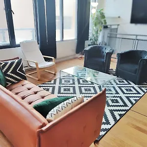  Apartment Middle Of Loft